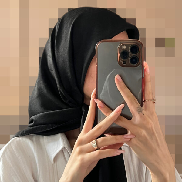 روسری ساده منگوله دار